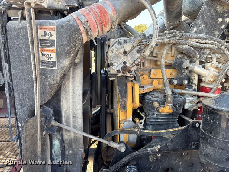 image for item ET4616 2002 Kenworth W900 ready mix truck