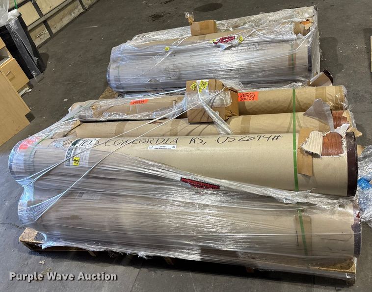 image for item ET4651 (11) rolls of flooring