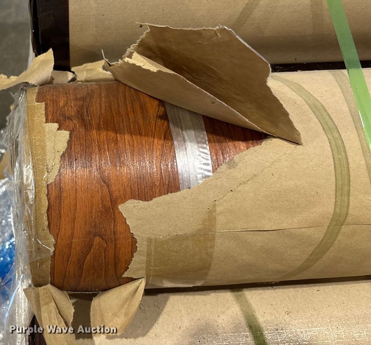 image for item ET4651 (11) rolls of flooring