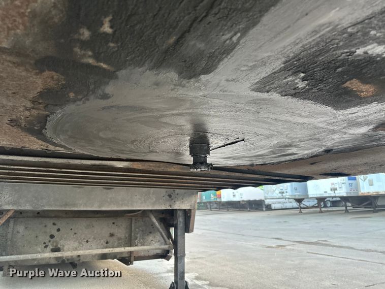 image for item ET4653 1992 Kentucky Manufacturing Company dry van trailer