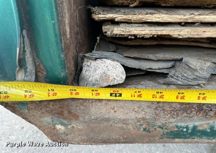 image for item ET4653 1992 Kentucky Manufacturing Company dry van trailer