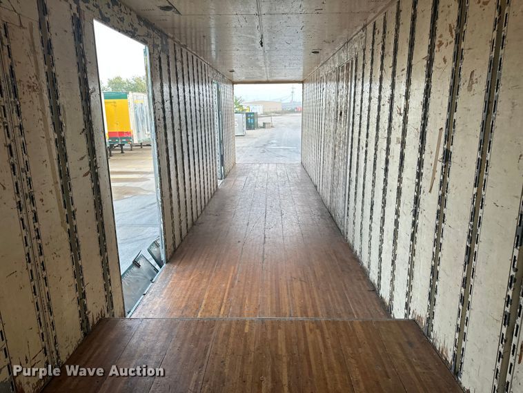 image for item ET4653 1992 Kentucky Manufacturing Company dry van trailer