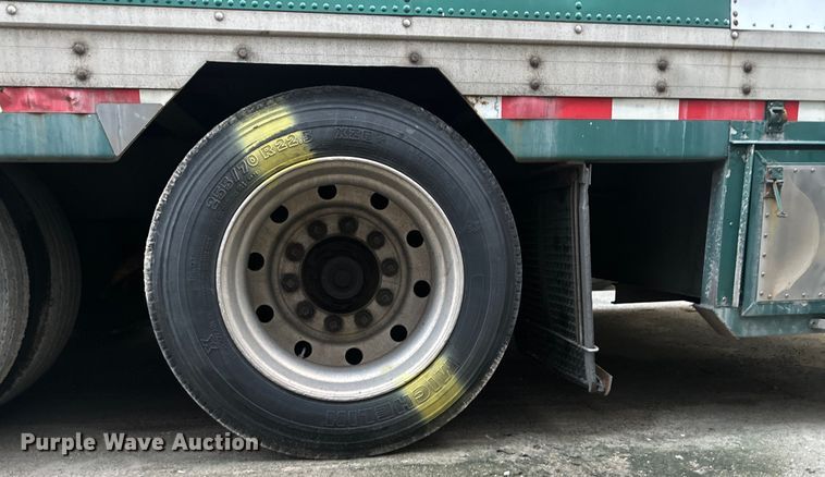 image for item ET4653 1992 Kentucky Manufacturing Company dry van trailer