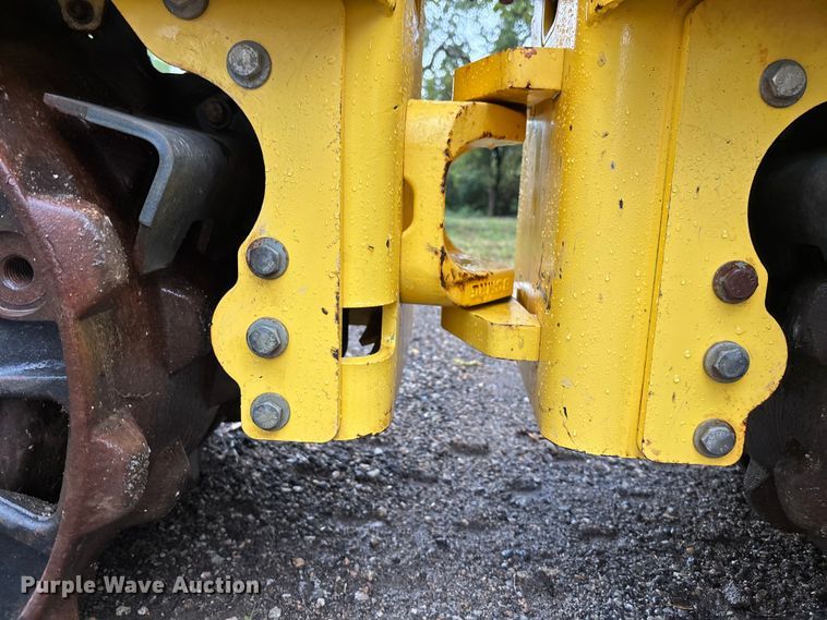 image for item ET4666 2019 Bomag BMP8500 trench compactor
