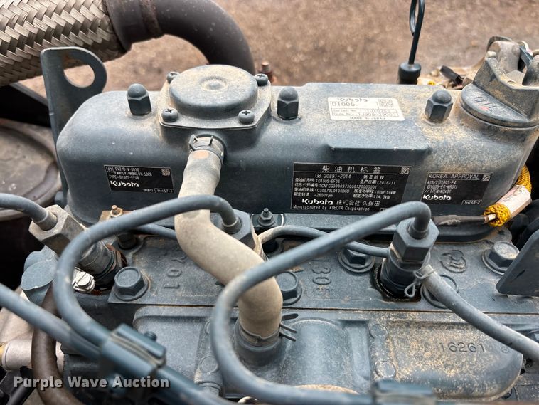 image for item ET4666 2019 Bomag BMP8500 trench compactor