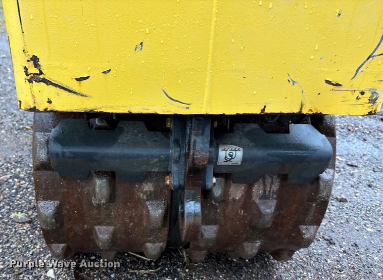 image for item ET4666 2019 Bomag BMP8500 trench compactor