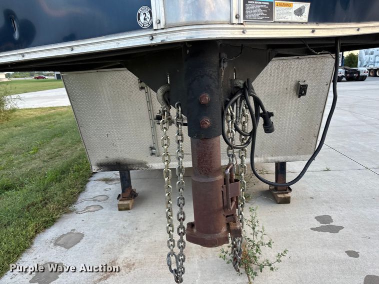 image for item ET4670 2016 H and H enclosed cargo trailer