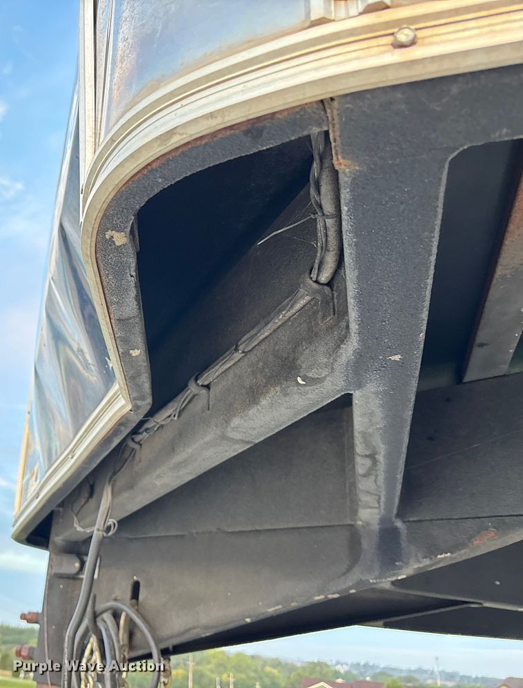 image for item ET4670 2016 H and H enclosed cargo trailer