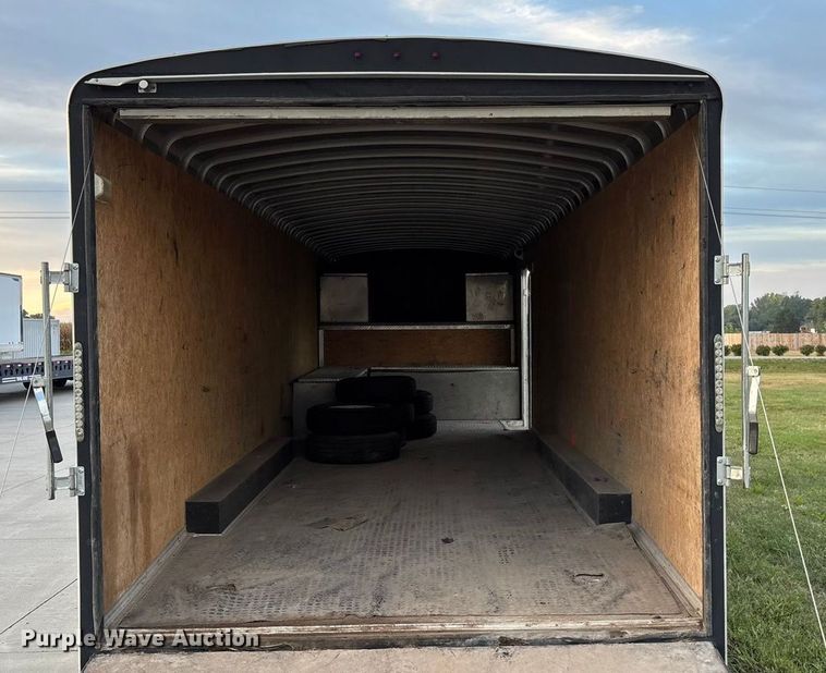 image for item ET4670 2016 H and H enclosed cargo trailer