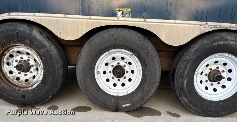 image for item ET4670 2016 H and H enclosed cargo trailer