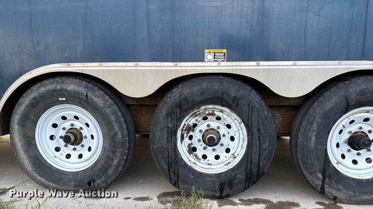 image for item ET4670 2016 H and H enclosed cargo trailer