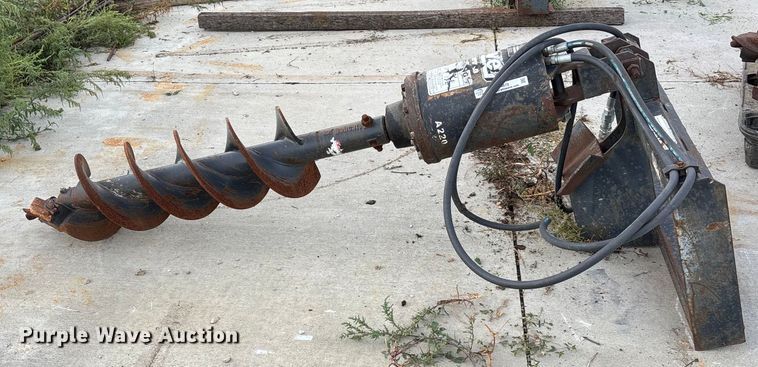image for item ET4672 Lowe A220 skid steer auger