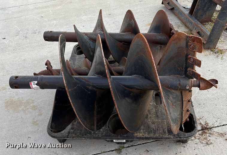 image for item ET4672 Lowe A220 skid steer auger