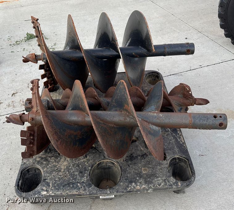 image for item ET4672 Lowe A220 skid steer auger