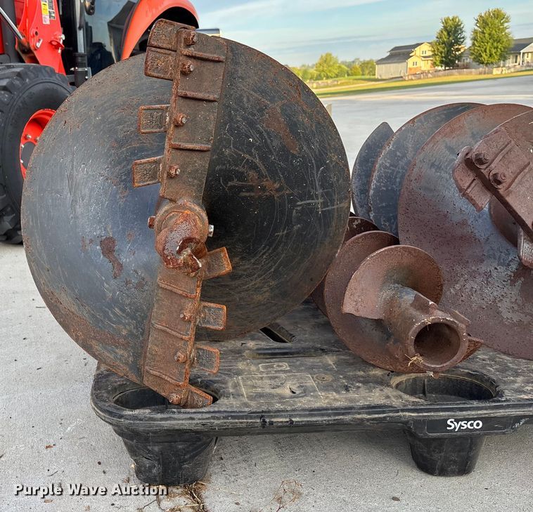 image for item ET4672 Lowe A220 skid steer auger