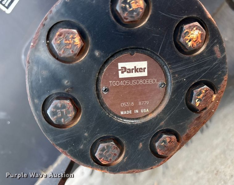 image for item ET4675 2018 Paladin Sweepster skid steer sweeper