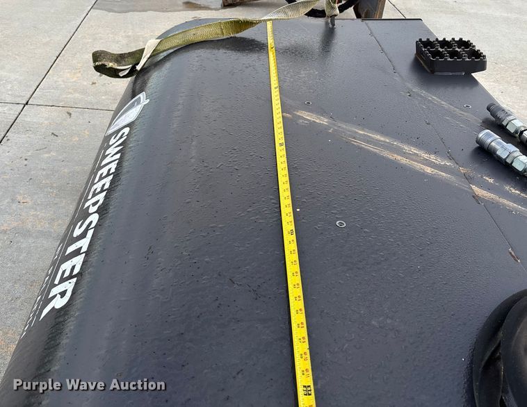 image for item ET4675 2018 Paladin Sweepster skid steer sweeper