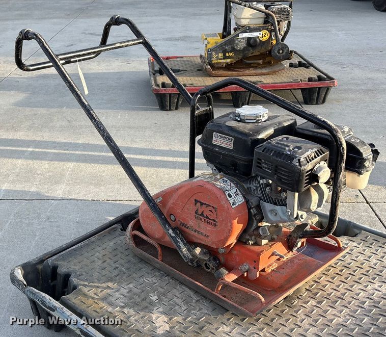 image for item ET4676 Multiquip plate compactor