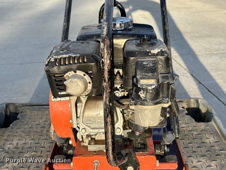 image for item ET4676 Multiquip plate compactor