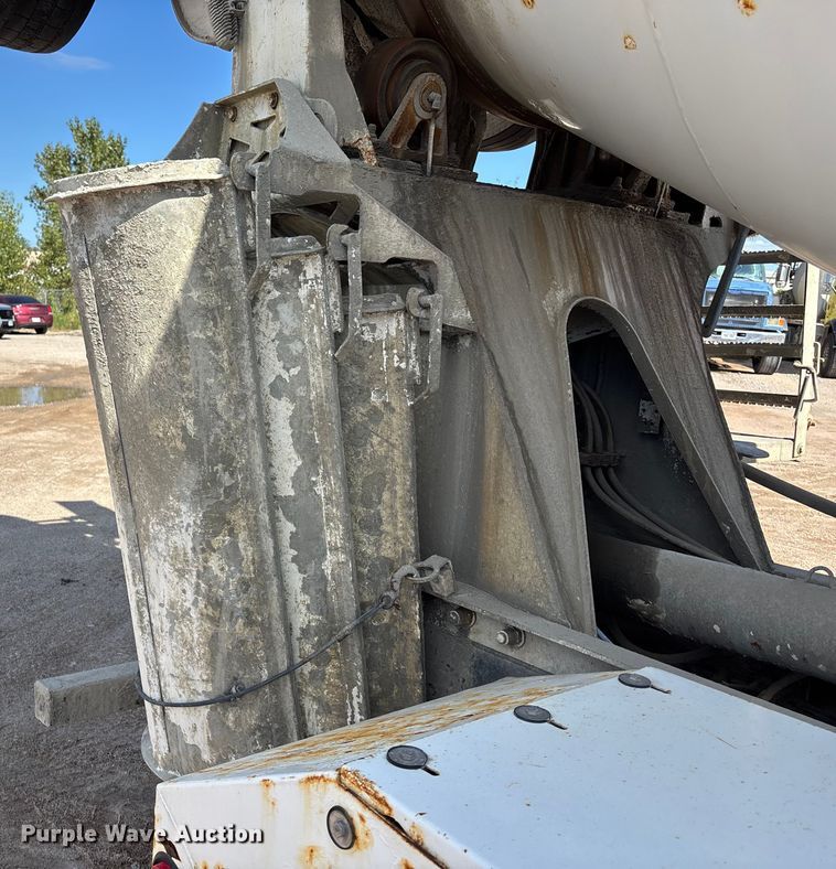 image for item ET4678 2012 International PayStar 5500i ready mix truck