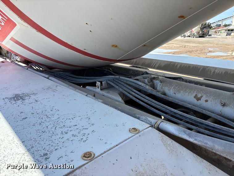 image for item ET4678 2012 International PayStar 5500i ready mix truck