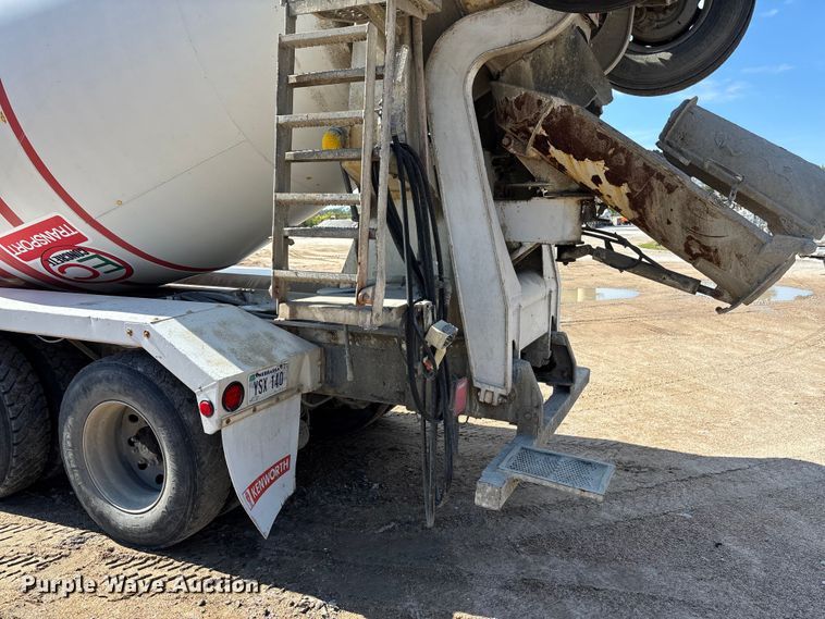 image for item ET4678 2012 International PayStar 5500i ready mix truck