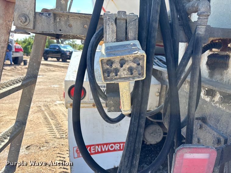 image for item ET4678 2012 International PayStar 5500i ready mix truck