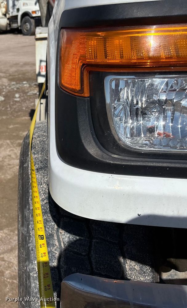 image for item ET4678 2012 International PayStar 5500i ready mix truck