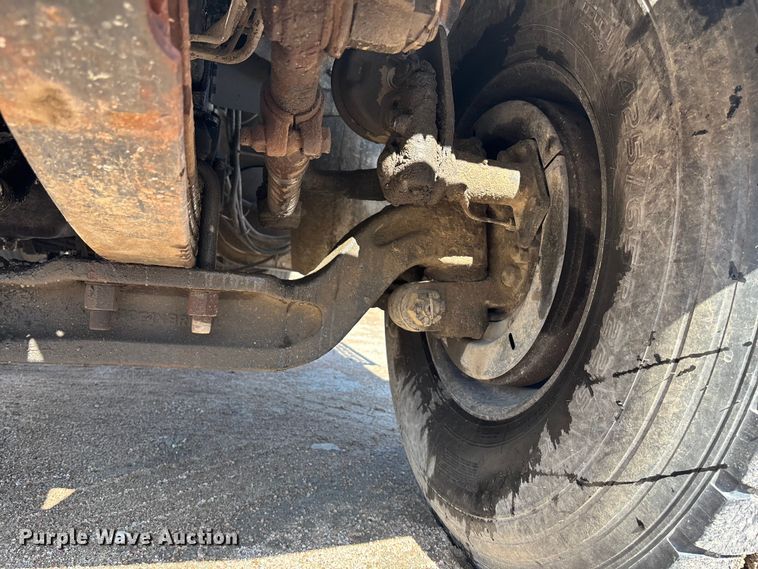 image for item ET4678 2012 International PayStar 5500i ready mix truck