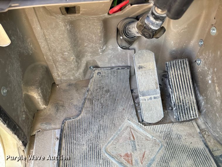 image for item ET4678 2012 International PayStar 5500i ready mix truck