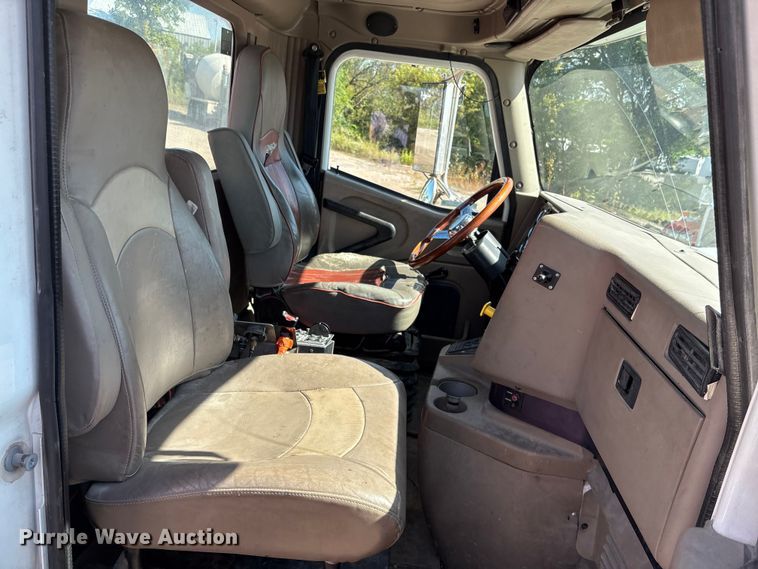 image for item ET4678 2012 International PayStar 5500i ready mix truck