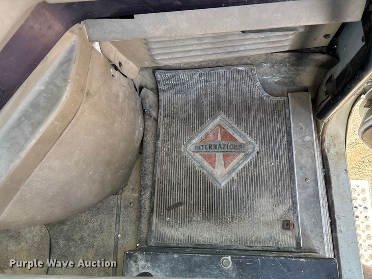 image for item ET4678 2012 International PayStar 5500i ready mix truck