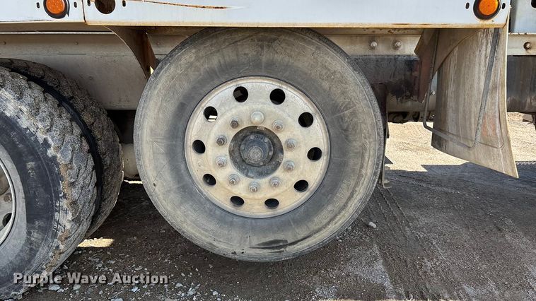 image for item ET4678 2012 International PayStar 5500i ready mix truck