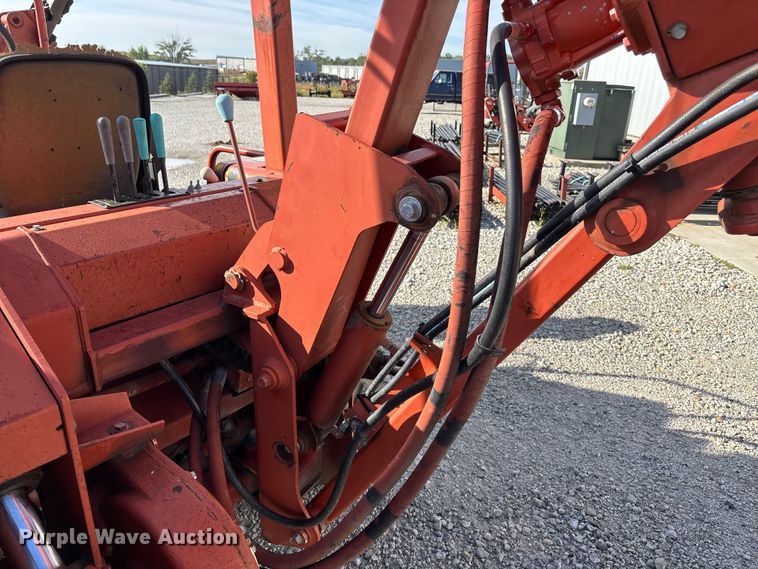 image for item ET4679 1991 Ditch Witch 5020 trencher