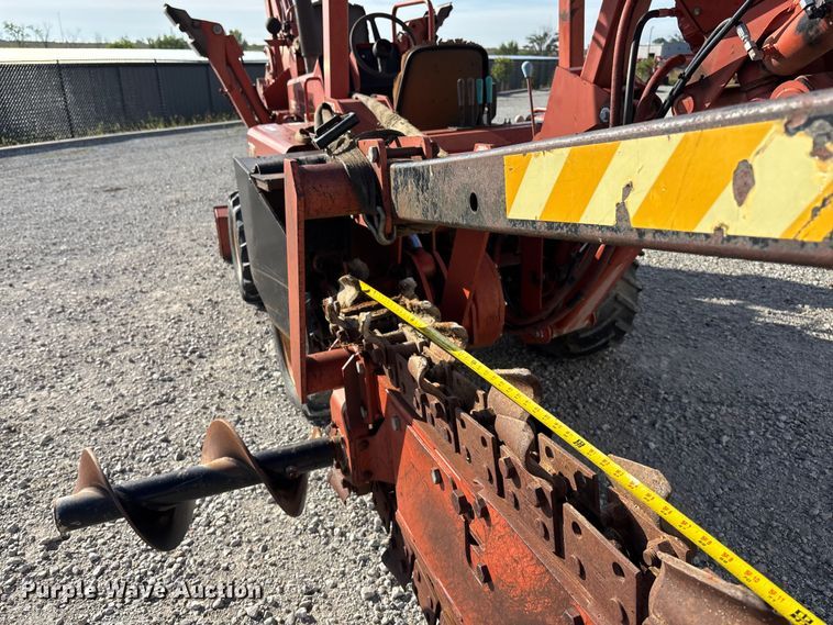 image for item ET4679 1991 Ditch Witch 5020 trencher