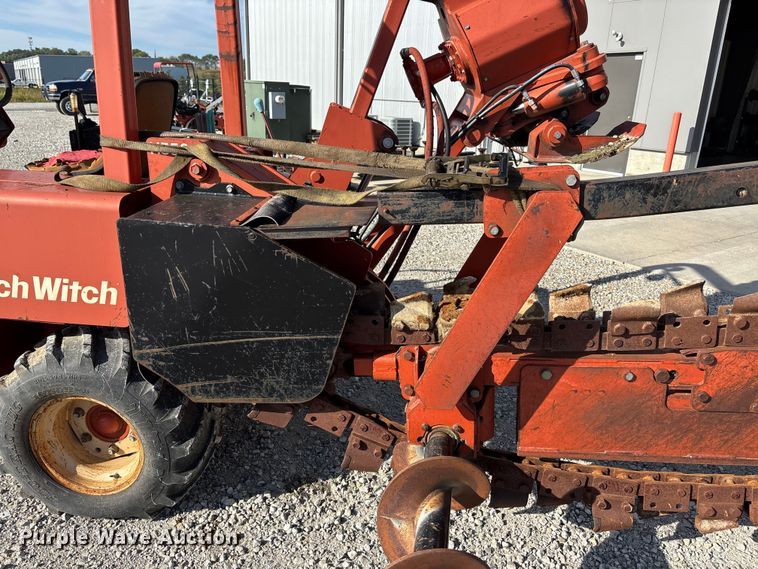 image for item ET4679 1991 Ditch Witch 5020 trencher