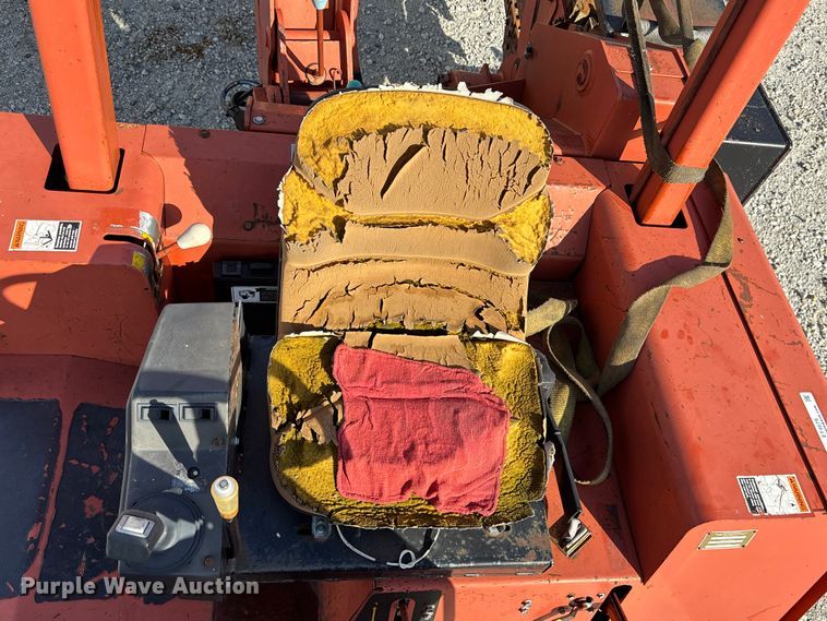 image for item ET4679 1991 Ditch Witch 5020 trencher