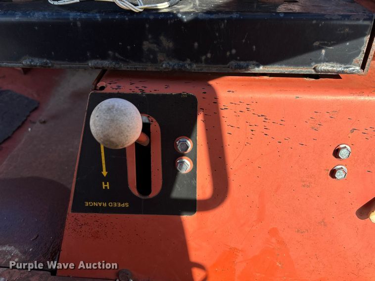 image for item ET4679 1991 Ditch Witch 5020 trencher