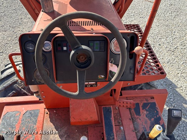 image for item ET4679 1991 Ditch Witch 5020 trencher