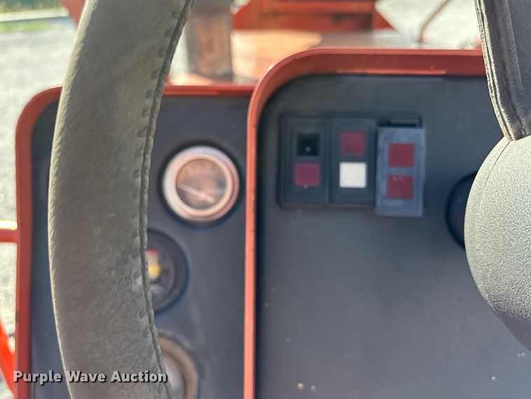 image for item ET4679 1991 Ditch Witch 5020 trencher