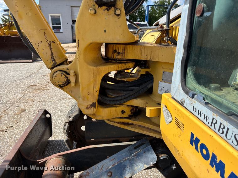 image for item ET4680 2006 Komatsu  PC78MR-6 mini excavator