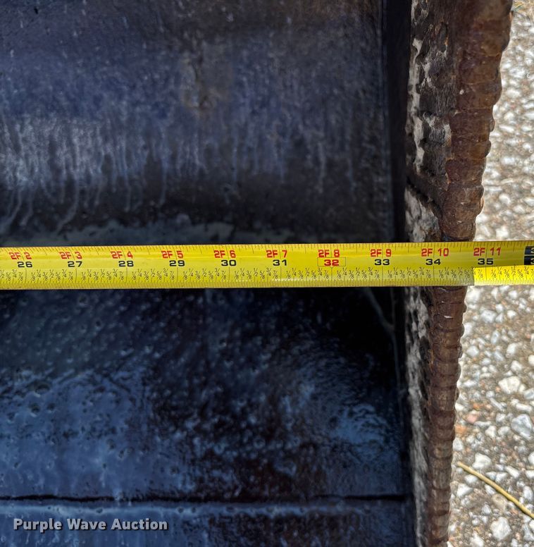 image for item ET4680 2006 Komatsu  PC78MR-6 mini excavator