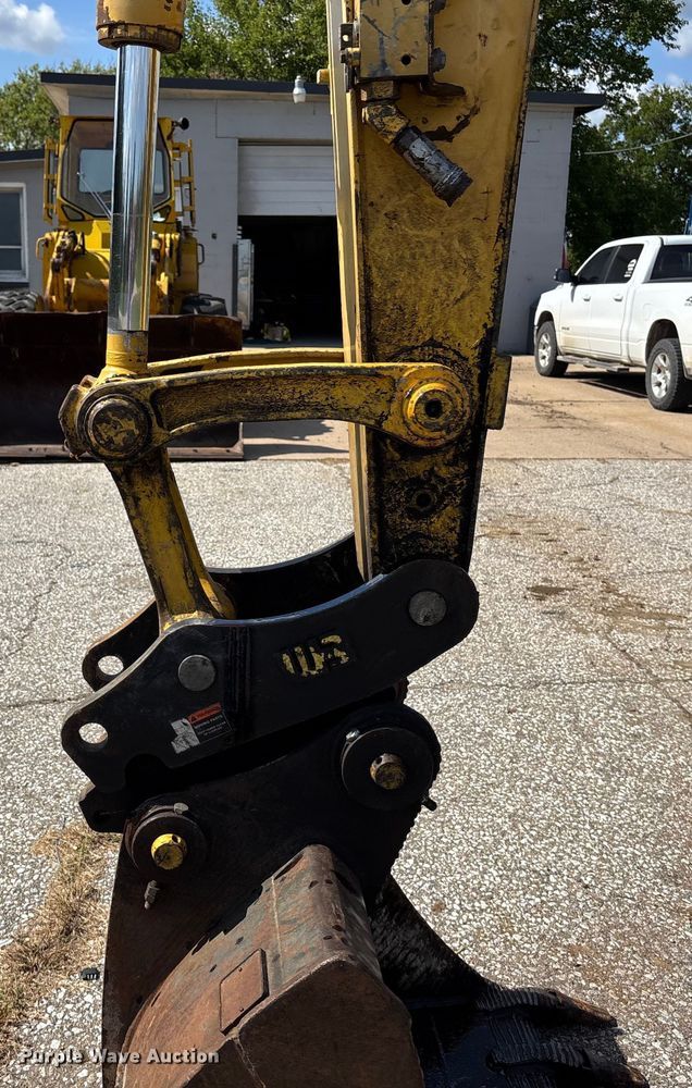 image for item ET4680 2006 Komatsu  PC78MR-6 mini excavator