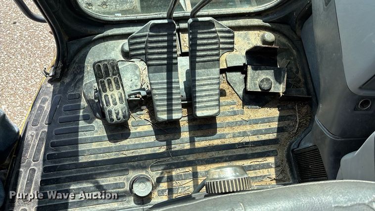 image for item ET4680 2006 Komatsu  PC78MR-6 mini excavator