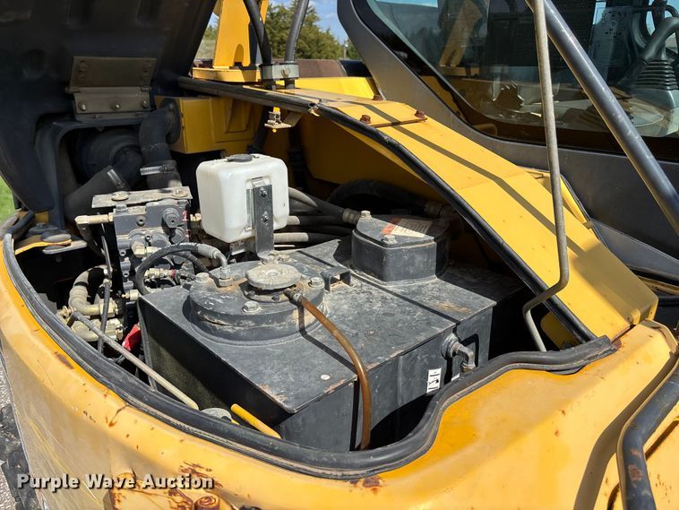 image for item ET4680 2006 Komatsu  PC78MR-6 mini excavator