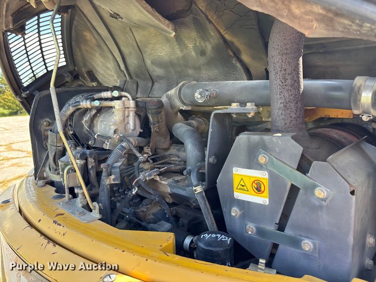 image for item ET4680 2006 Komatsu  PC78MR-6 mini excavator