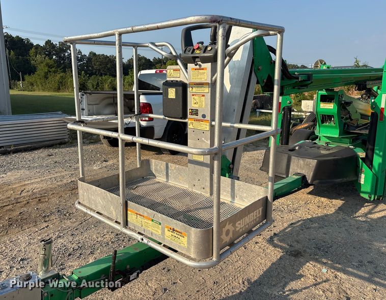 image for item ET7080 2019 JLG T500J boom lift