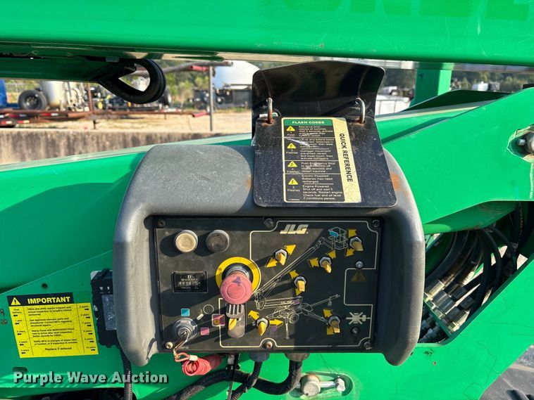 image for item ET7080 2019 JLG T500J boom lift