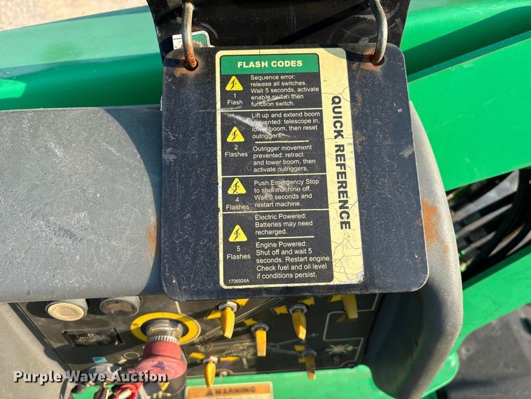 image for item ET7080 2019 JLG T500J boom lift