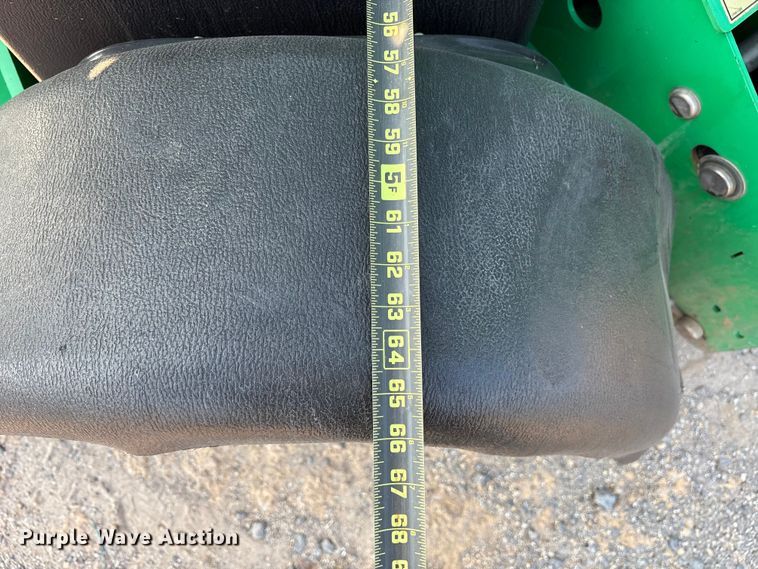 image for item ET7080 2019 JLG T500J boom lift